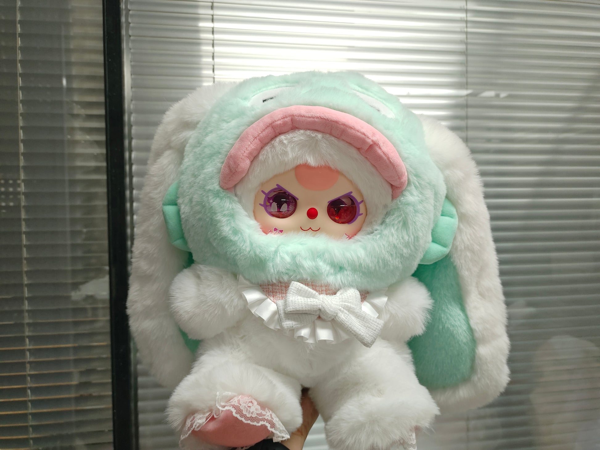 BB3 Tired Fish : A Fluffy Daydream in Mint & Pink